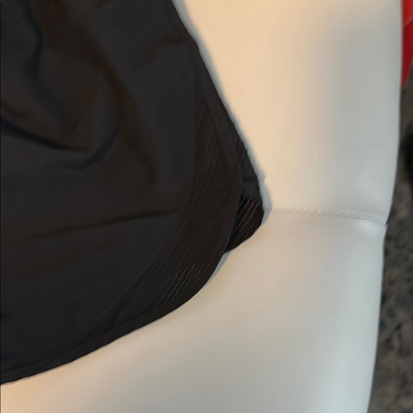 Set of 2 Xersion grey geometric pattern and Black Kid’s Shorts - M (10/12) - Picture 4 of 4